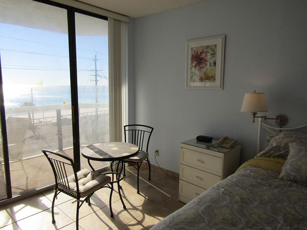 Surfside Beach Resort Miramar Beach Exterior photo